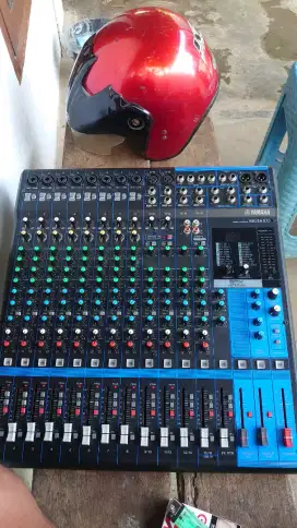 Mixer yamaha mg16xu