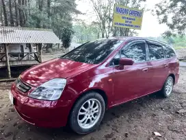 Mobil honda stream