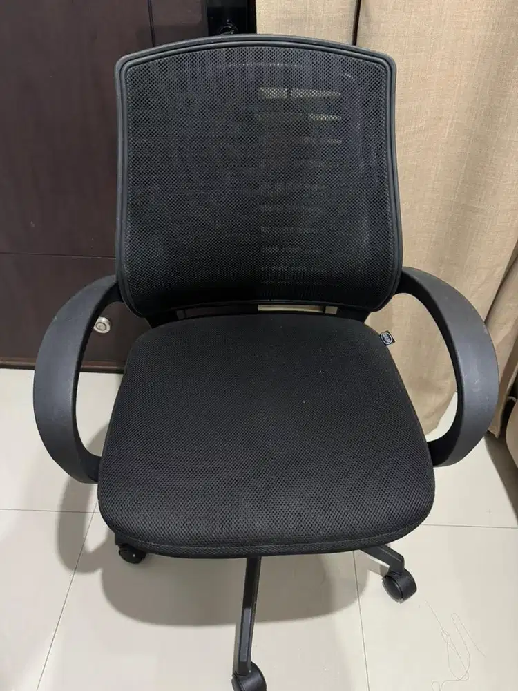 Kursi Kantor Hidrolik