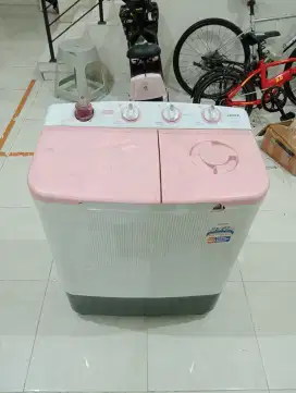 Mesin cuci Sanken 2 tabung