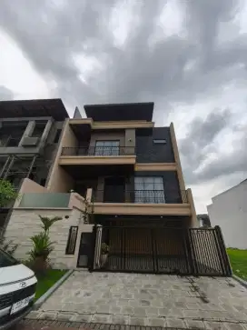 Emerald Mansion Citraland Surabaya Full Furnish Bagus Siap Huni