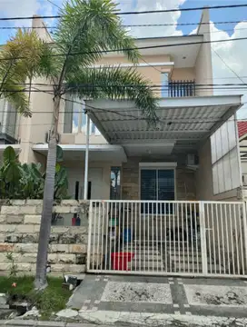 Dijual rumah 2 lantai Mulyosari siap huni