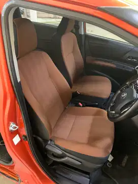 Toyota Sienta V AT 2017 Orange PREMIUM A1552ZMA