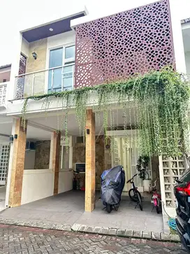 Rumah Hunian Kota Malang 2 Lantai Lokasi Strategis
