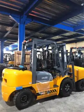 Forklift Diesel 3 Ton Isuzu engine mitsubishi engine