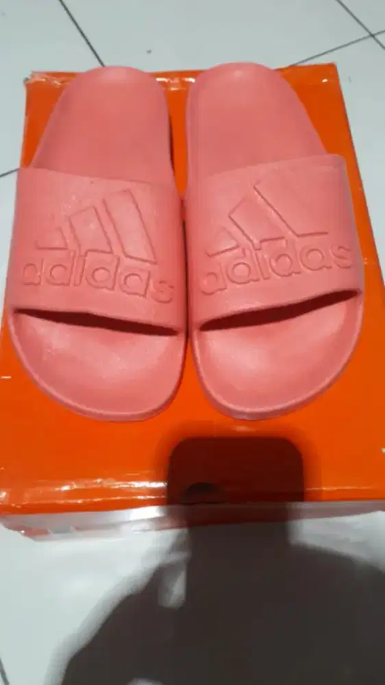 Sendal fashion keren