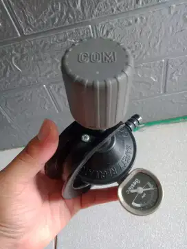 Regulator gas capit