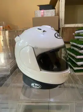 ARAI QUANTUM J GLASS WHITE SNELL 2015
