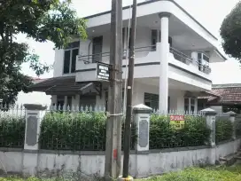 RUMAH POSISI HOOK DI BUKIT PERMAI