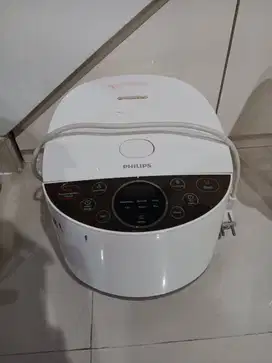 Rice cooker kondisi mulus tp tidak hidup