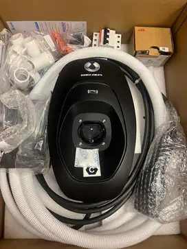 Charger mobil listrik denza