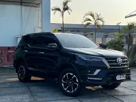 TERMURAH LIKE NEW ! TOYOTA FORTUNER GR 2.8 SPORT 4x2 2022 AT MDL 2023