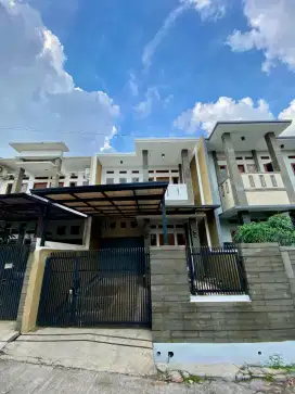 Rumah di jual Rumah Mewah Kokoh Di Batu Indah Sayap Batunggal