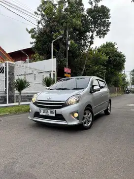 [CASH] Low Km Toyota Agya G At 2015 Tt Pribadi Agya G/At Bensin 2015