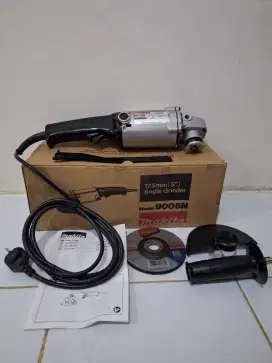 Makita 9005N Mesin Gerinda Tangan 5 + Extra Bundle