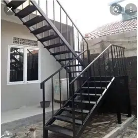 Tangga rebah minimalis terbaru