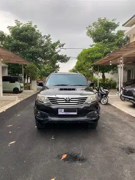 TOYOTA FORTUNER 2.5 G 2012