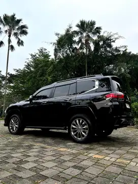 Toyota Land Cruiser 2023 Diesel