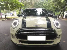 Mini Cooper 1.5 at 3 door 2017 km. 23rb 2 pintu