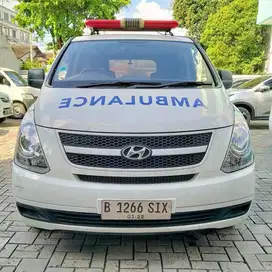 HYUNDAI STAREX 2.4 MT AMBULANCE