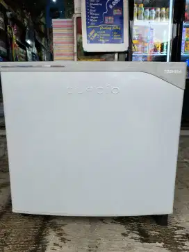 Jual Kulkas Mini Toshiba Glacio