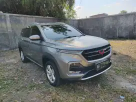 Wuling Almaz SE 7 Seater 1.5 MT 2020