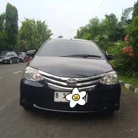 Tgn 1 atas nama sdri Toyota Etios E 2014 Good condition