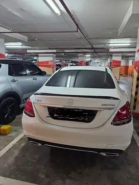 Mercedes-Benz C200 2015 Bensin