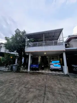 Dijual Rumah Strategis di Antapani Bandung, lingkungan Baik & Nyaman