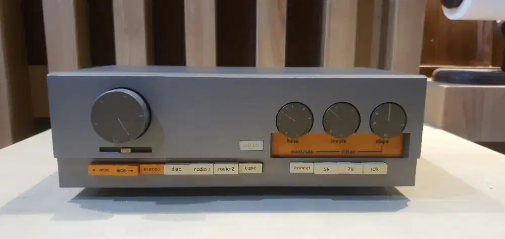 Pre amp quad 33 ex england