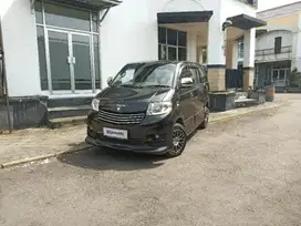 KM Rendah - SUZUKI APV 1.5 SGX LUXURY BENSIN A/T 2014 HITAM