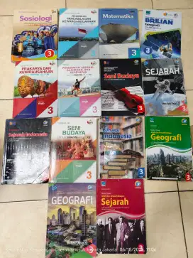 Buku SMA KLAS 12