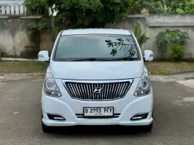 Hyundai H1 XG 2.4 2018 Bensin (Gallery)