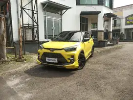 Like New - TOYOTA RAIZE 1.0 GR SPORT TWO TONE BENSIN A/T 2021 KUNING