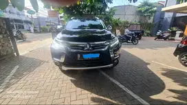 2016 Mitsubishi Pajero Sport Dakar 4x2 SUV