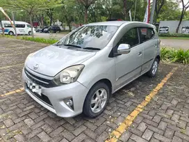 Toyota Agya 1.0 AT Silver Metallic (2014)