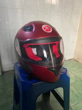 Helm Yamaha Ori