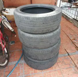 Ban Dunlop 215/55 R17 copotan