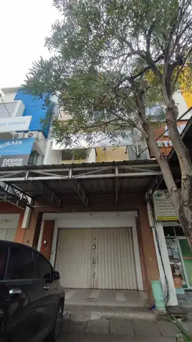 Disewakan Ruko 3 Lantai Siap Pakai di Asia Tropis Harapan Indah Bekasi