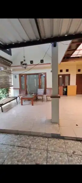 Rumah Gate Poros Madyopuro Malang