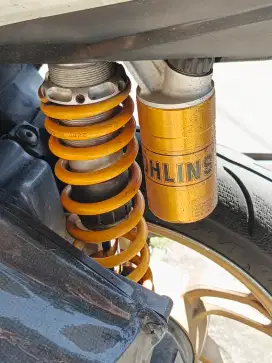 Shock Ohlins Original untuk vario 150