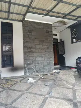 Dijual rumah di kembar siap huni