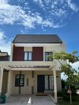 Rumah Cantik 2 Lantai 800 Jt-an Akses dekat Bandara Makassar Strategis