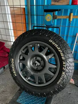 Velg Evocorse R17 + Ban Hankook Dynapro AT