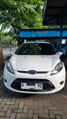 Ford Fiesta 1.4 Trend AT