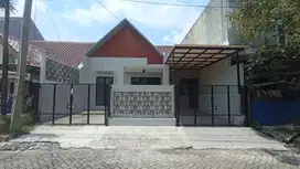 Disewakan Rumah Baru Gress 1 Lantai di Babatan Pratama, Surabaya Barat