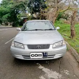 TOTOTA CAMRY GLX 2.2 TAHUN 2000 PRIBADI