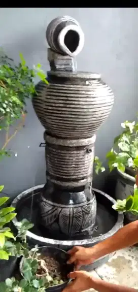 Kolam taman mini