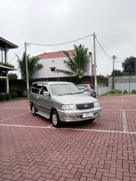 Toyota kijang new lgx efi bensin