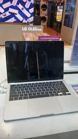 PROMO CICILAN 0% APPLE MACBOOK AIR M2 13 INCH 256 GB